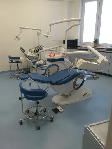 Annadent. Gabinet stomatologiczny. Woltańska Anna